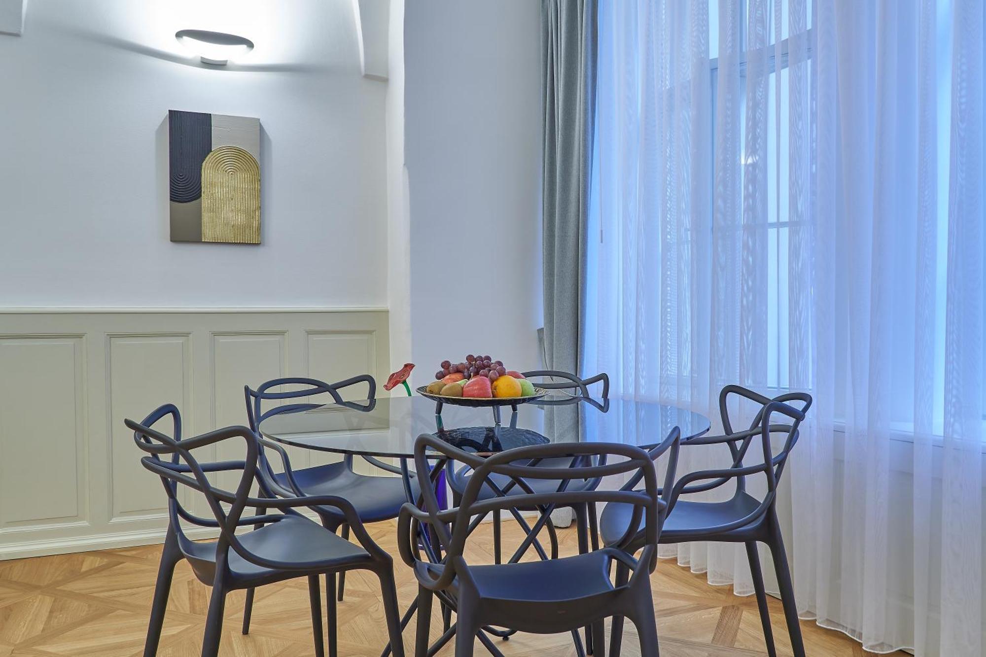 U 3 Pstrosu 4* Prag