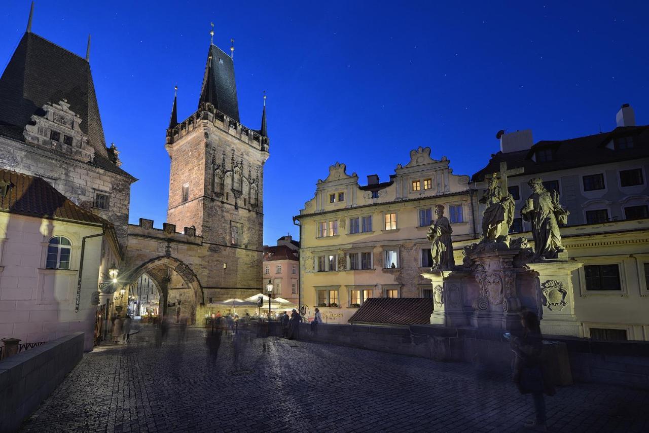 Hotel U 3 Pstrosu Prag